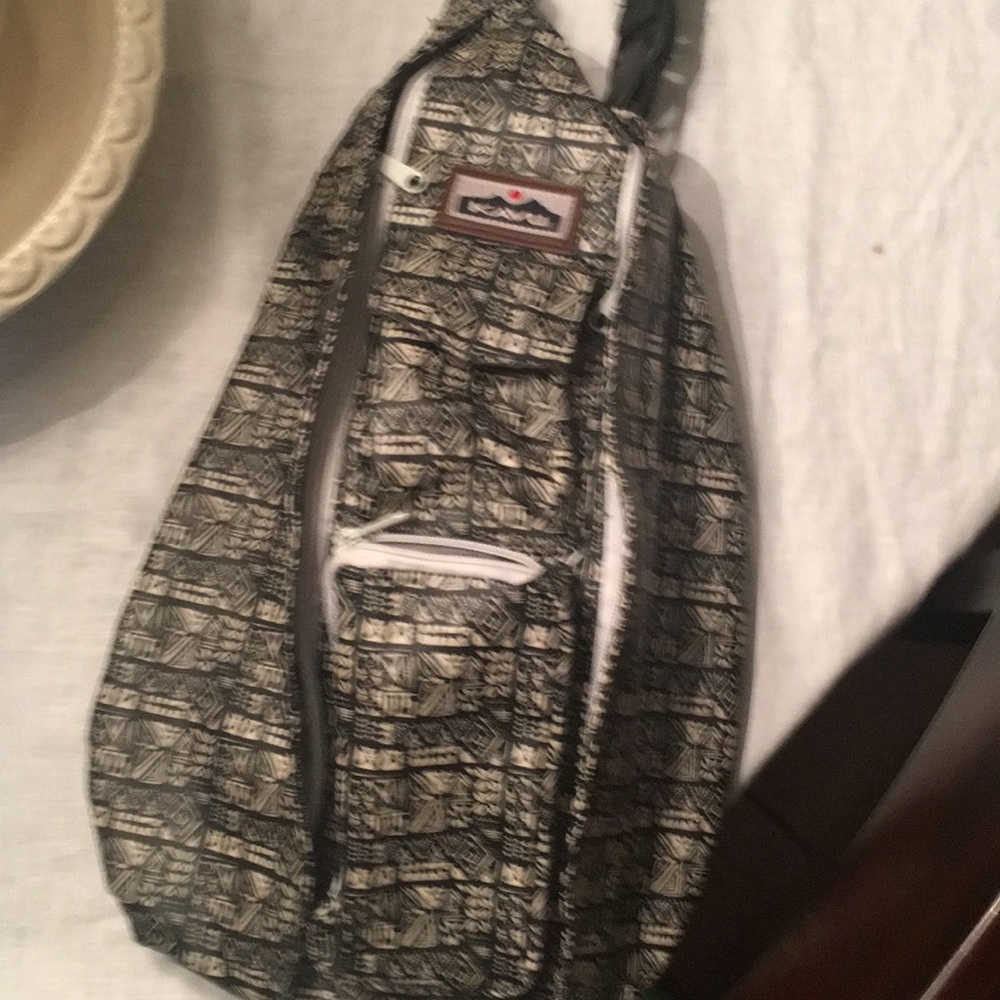 Kavu slingback purse